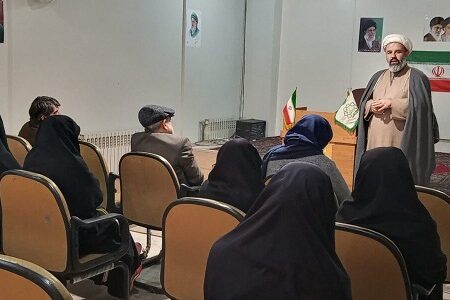 انتقاد از بی‌قانونی در فضای مجازی