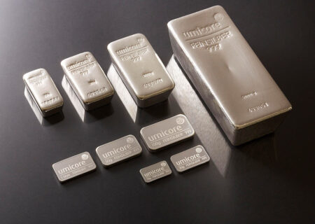 معامله ۷۱۲ کیلوگرم شمش نقره در بازار ایران